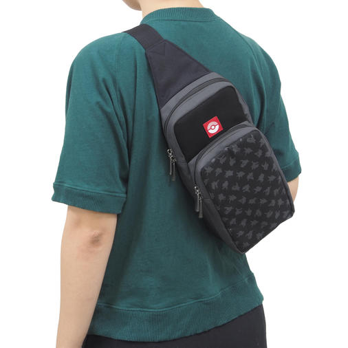 NSW-139【製品画像3】ポケットモンスターショルダーポーチfor Nintendo Switch.jpg